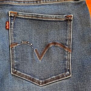 Levis Perfectly Slimming Metal Detail Pocket Jeans Womens Size 14 Tummy Control